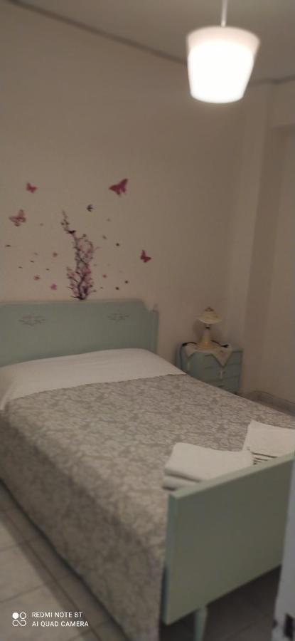 Cozy House 2 Apartment Vrachati Ngoại thất bức ảnh