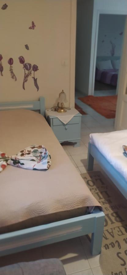 Cozy House 2 Apartment Vrachati Ngoại thất bức ảnh