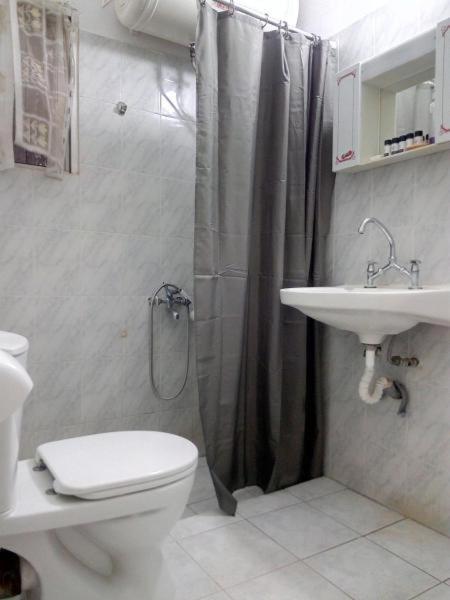 Cozy House 2 Apartment Vrachati Ngoại thất bức ảnh