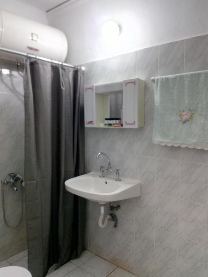 Cozy House 2 Apartment Vrachati Ngoại thất bức ảnh